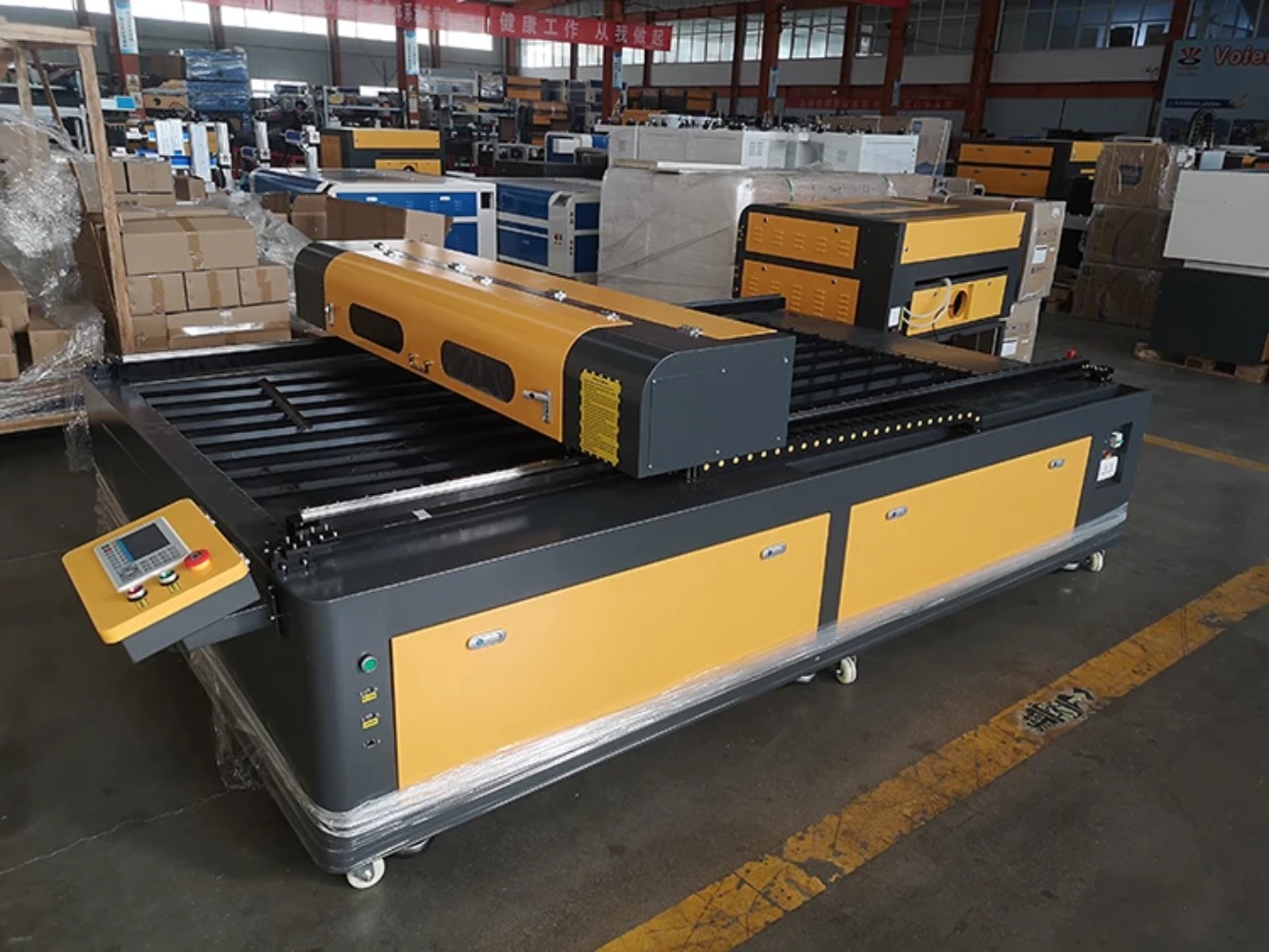 Industrial Laser Cutting Machine Price - سعر المصنع CNC الصفائح المعدنية والخشب