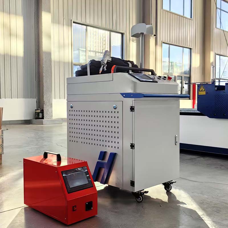 آلة لحام ليزر محمولة بقوة 3000 - مراجعة Industrial Laser Manufacturers وسعره