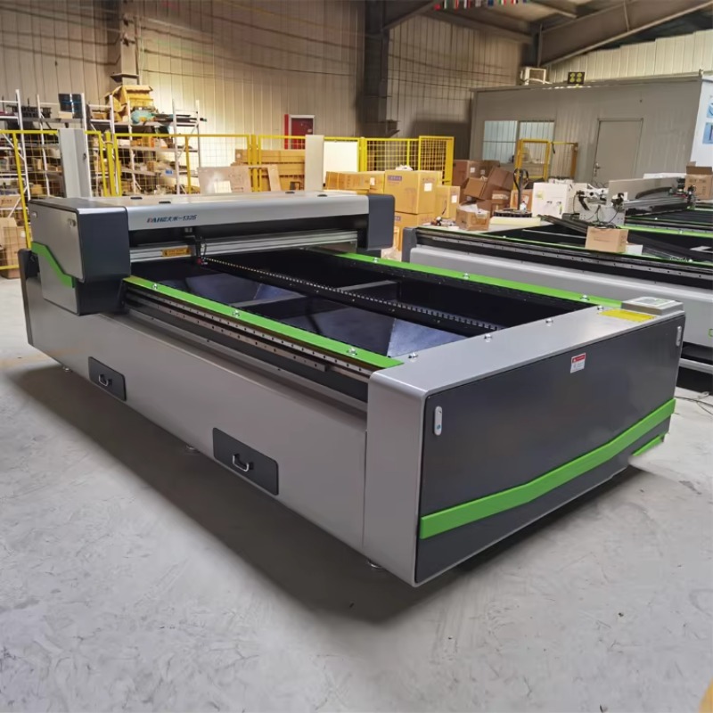 آلة قطع بالليزر CO2 مخصصة برأس - مراجعة Industrial Acrylic Laser Cutter وسعره
