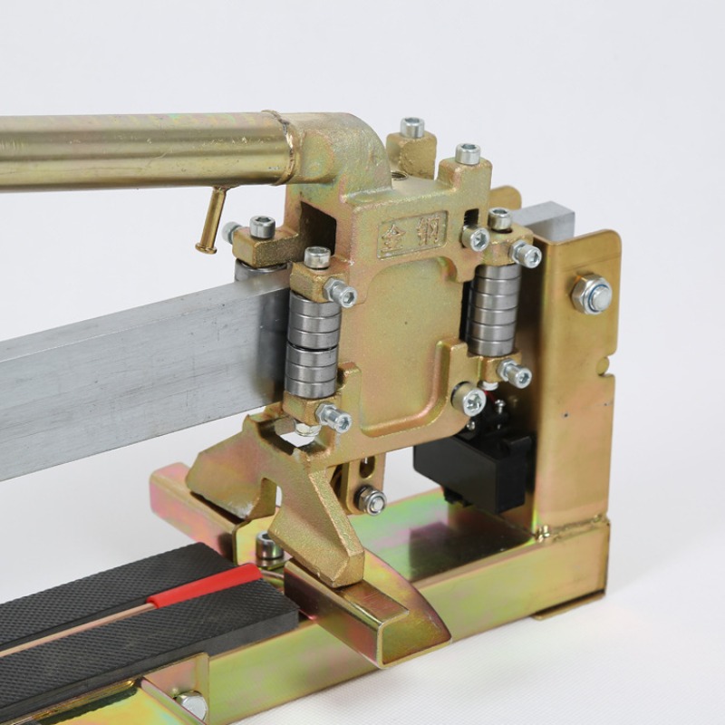 قاطع بلاط يدوي صناعي ثقيل بطول - مراجعة Industrial Laser Guide وسعره